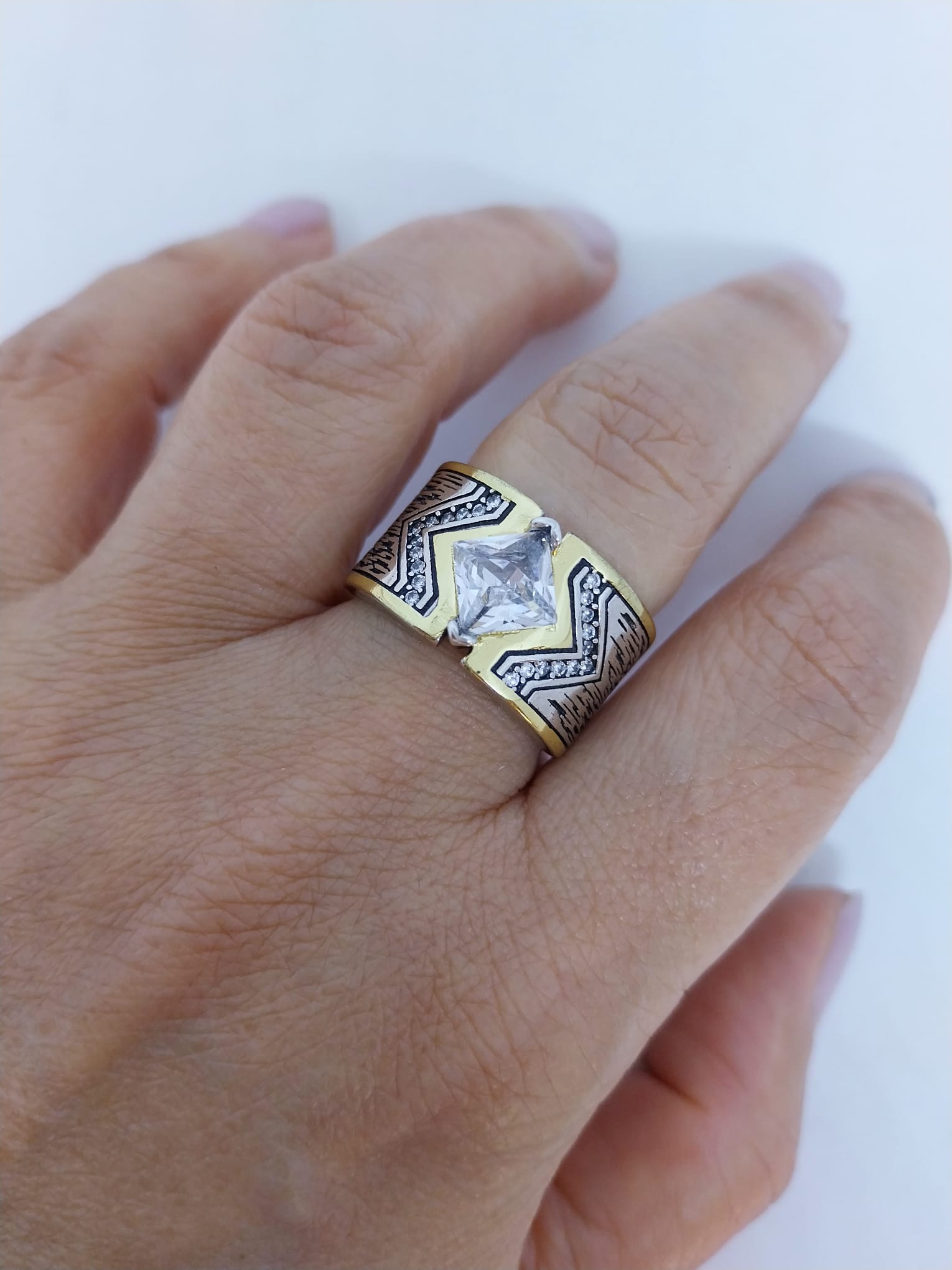 WhatsApp Image 2024-03-28 at 11.55.33 (1)