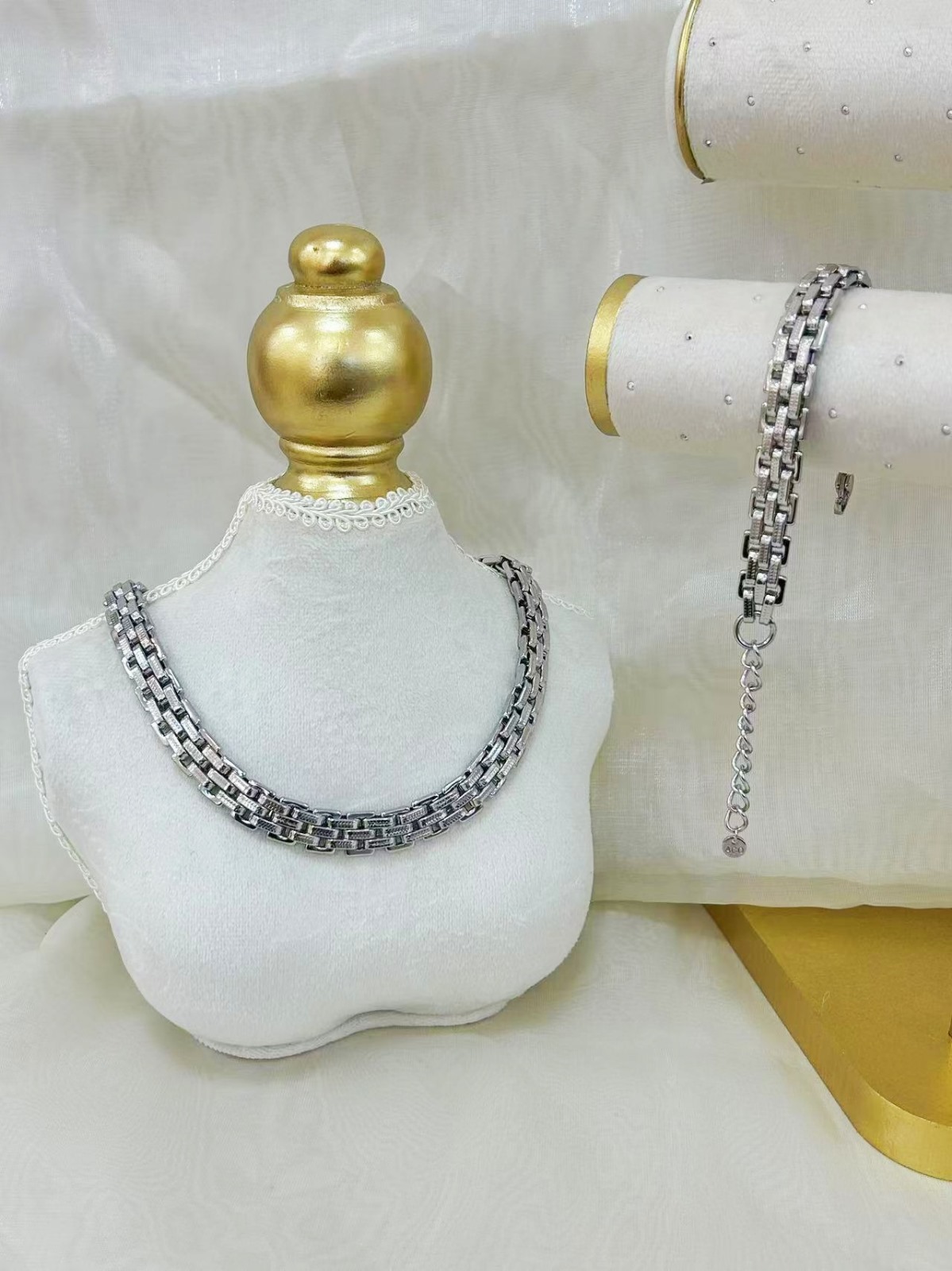 WhatsApp Image 2025-03-01 at 12.08.59