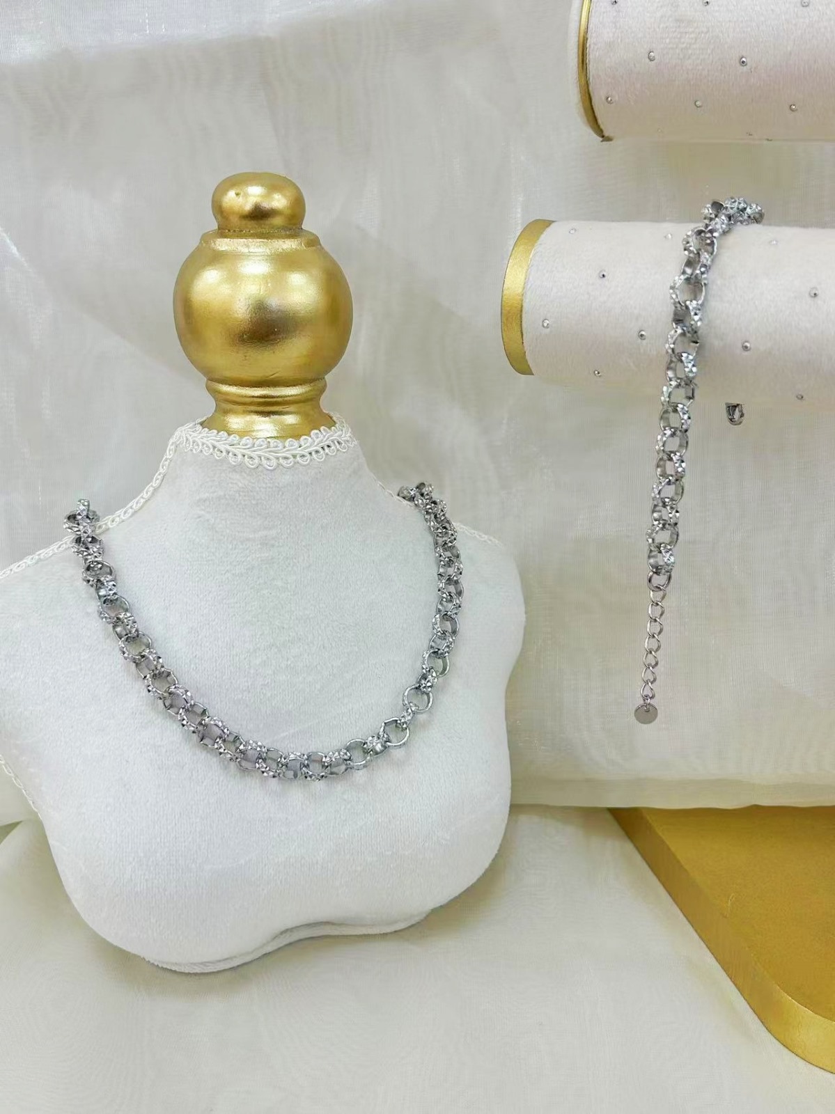 WhatsApp Image 2025-03-01 at 12.09.00 (2)