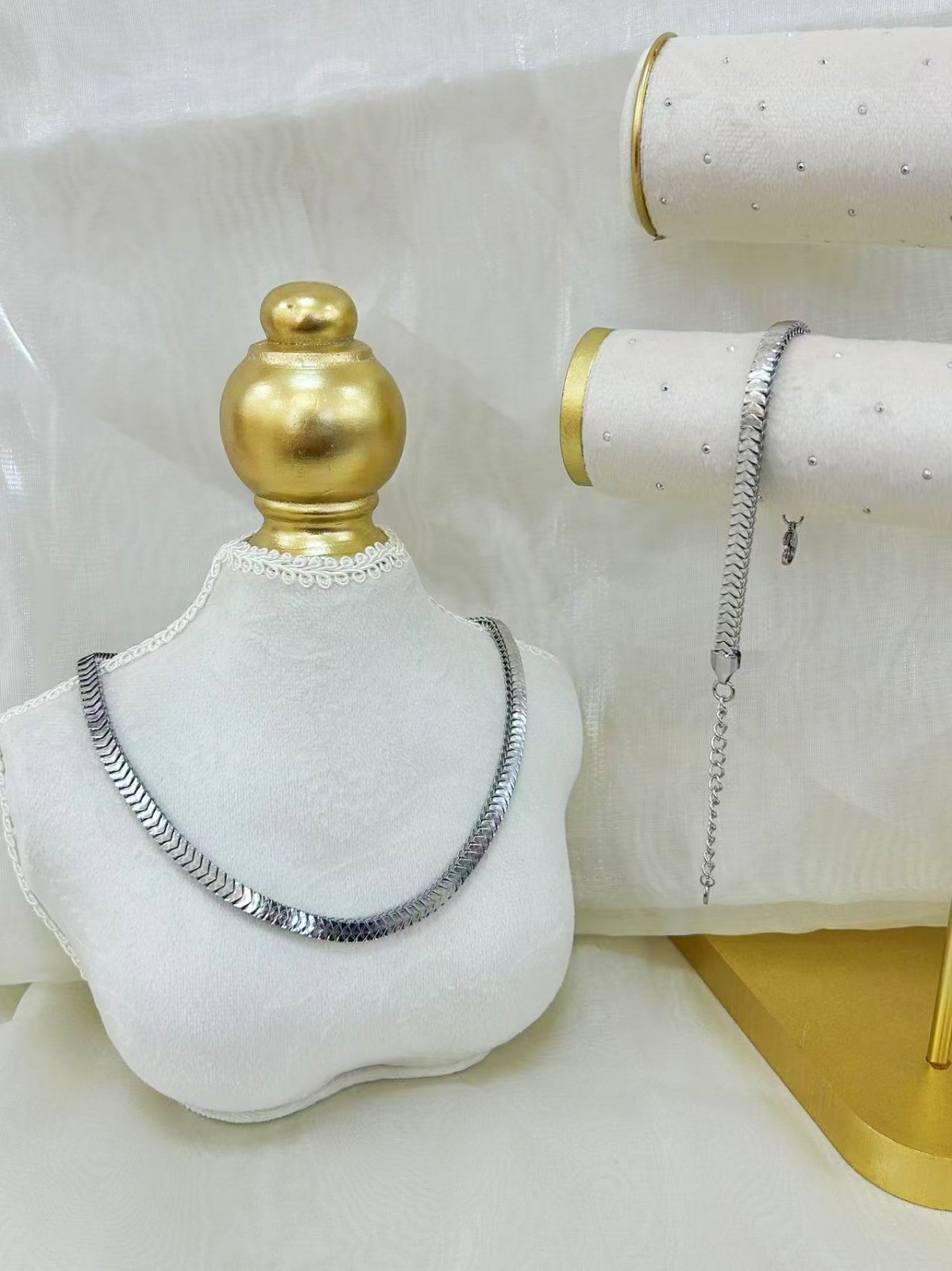 WhatsApp Image 2025-03-01 at 12.09.02