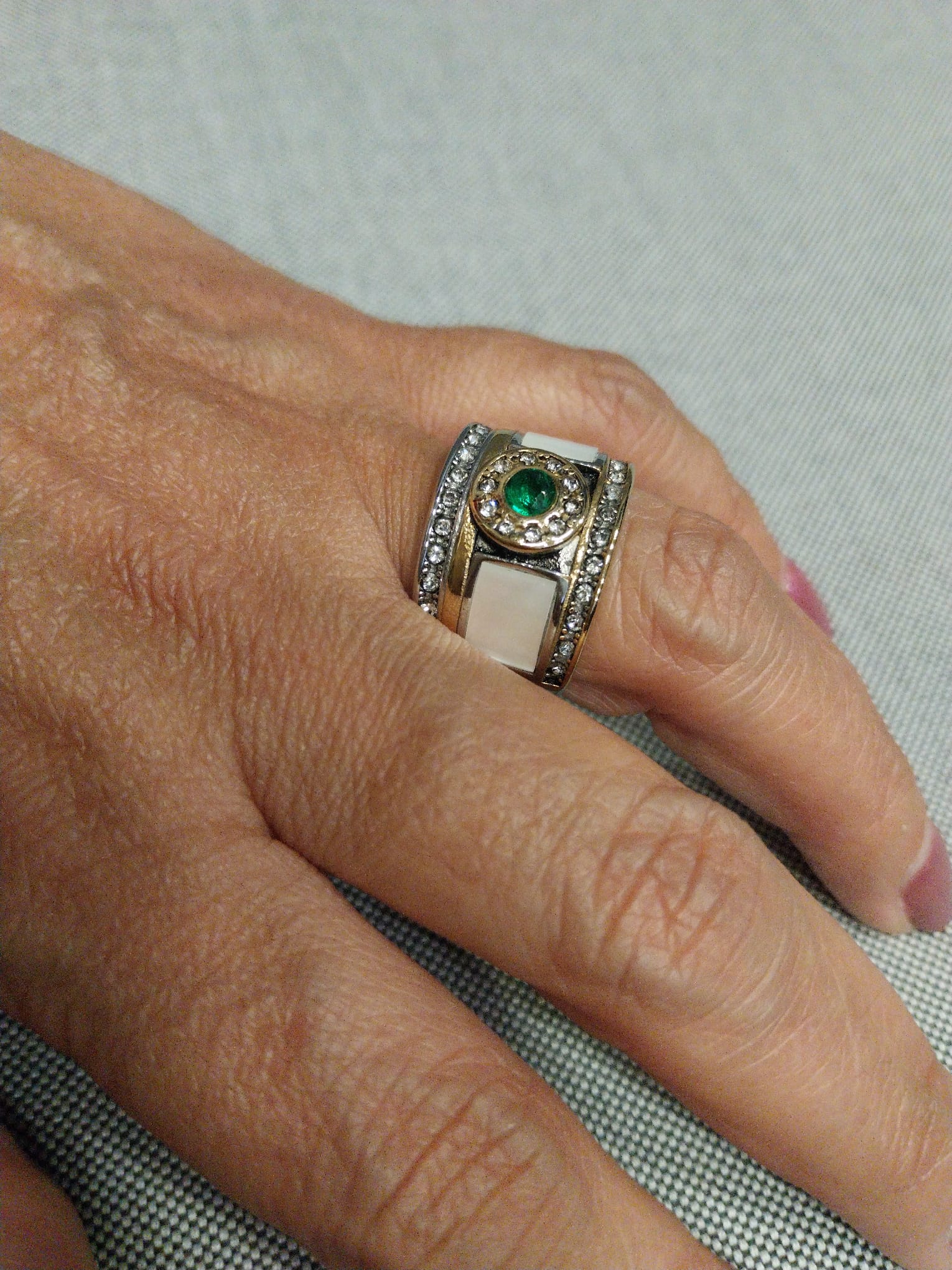 WhatsApp Image 2025-10-28 at 13.29.04